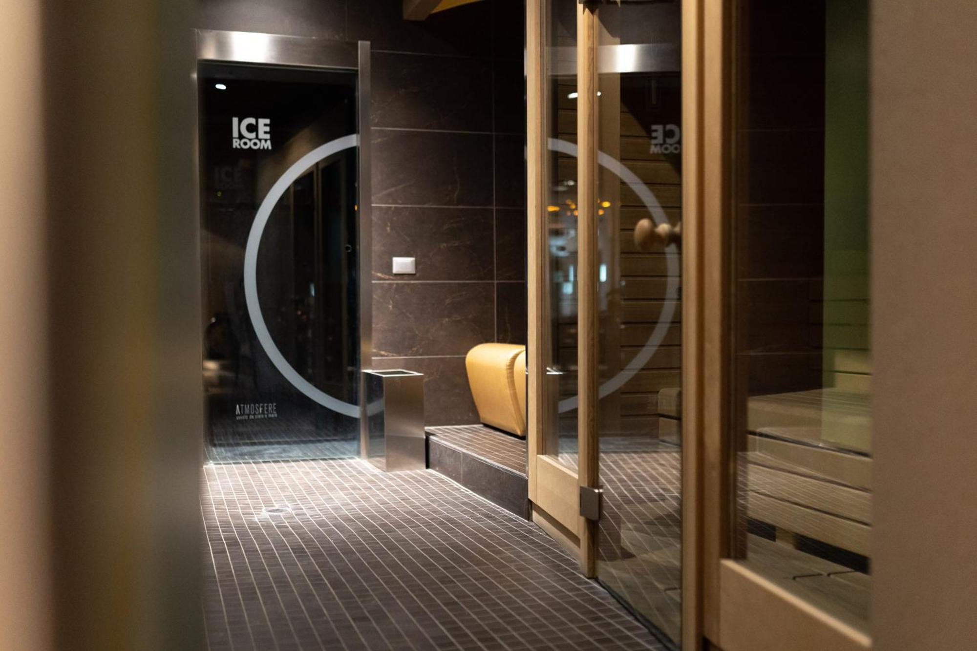 Atmosfere Milano Marittima Hotel Екстериор снимка
